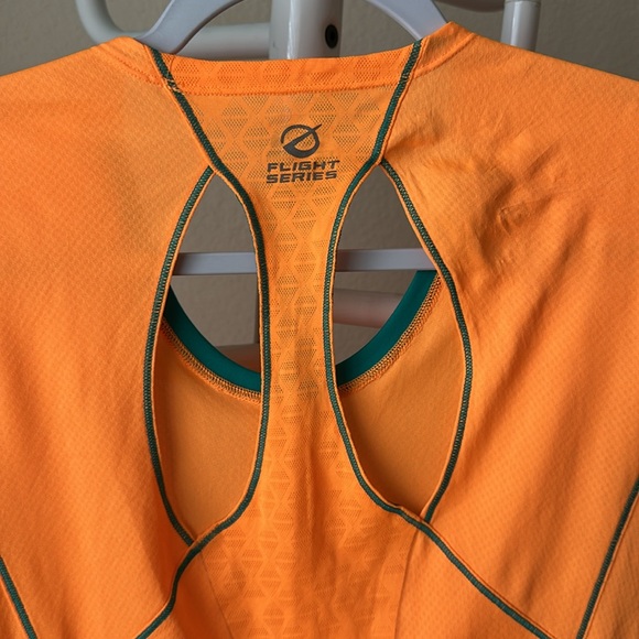 The North Face Bright Orange Performance Tee - Picture 4 of 4